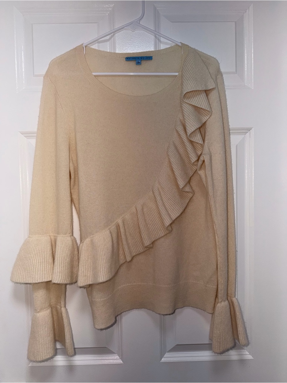100% Cashmere ANTONIO MELANI Cream Ruffle-Trim Crewneck Sweater